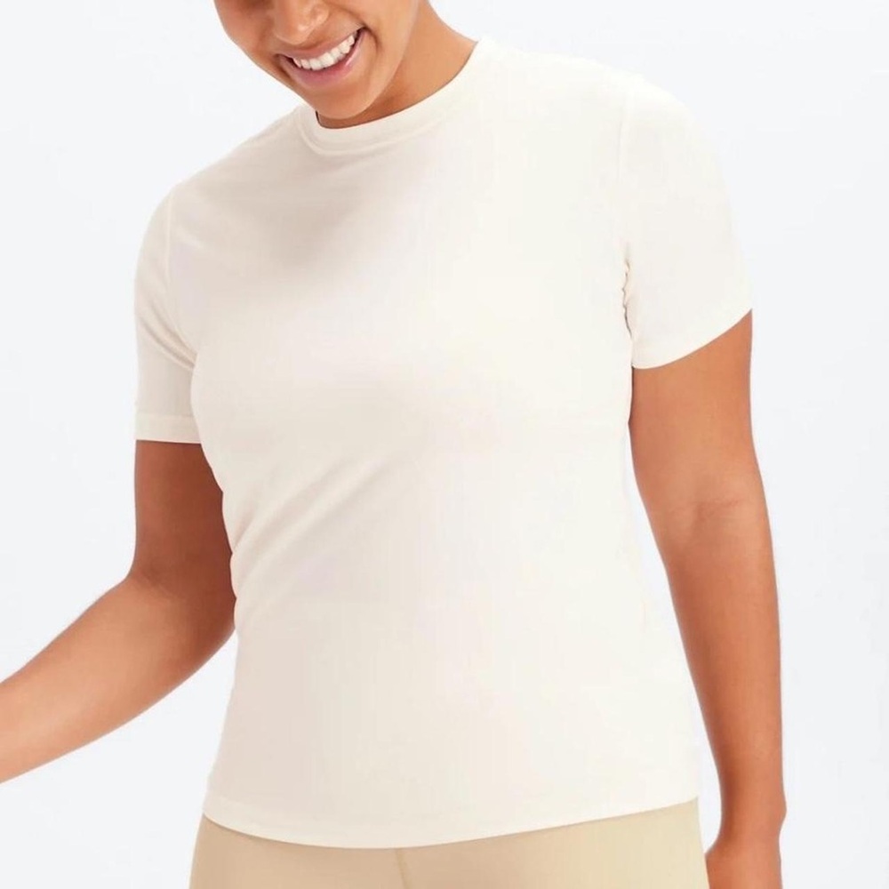 Fabletics Short-Sleeve Crew Tee in Cream